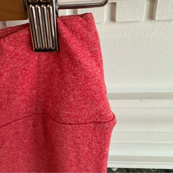 Lularoe Heathered Red OS leggings - Picture 2 of 8